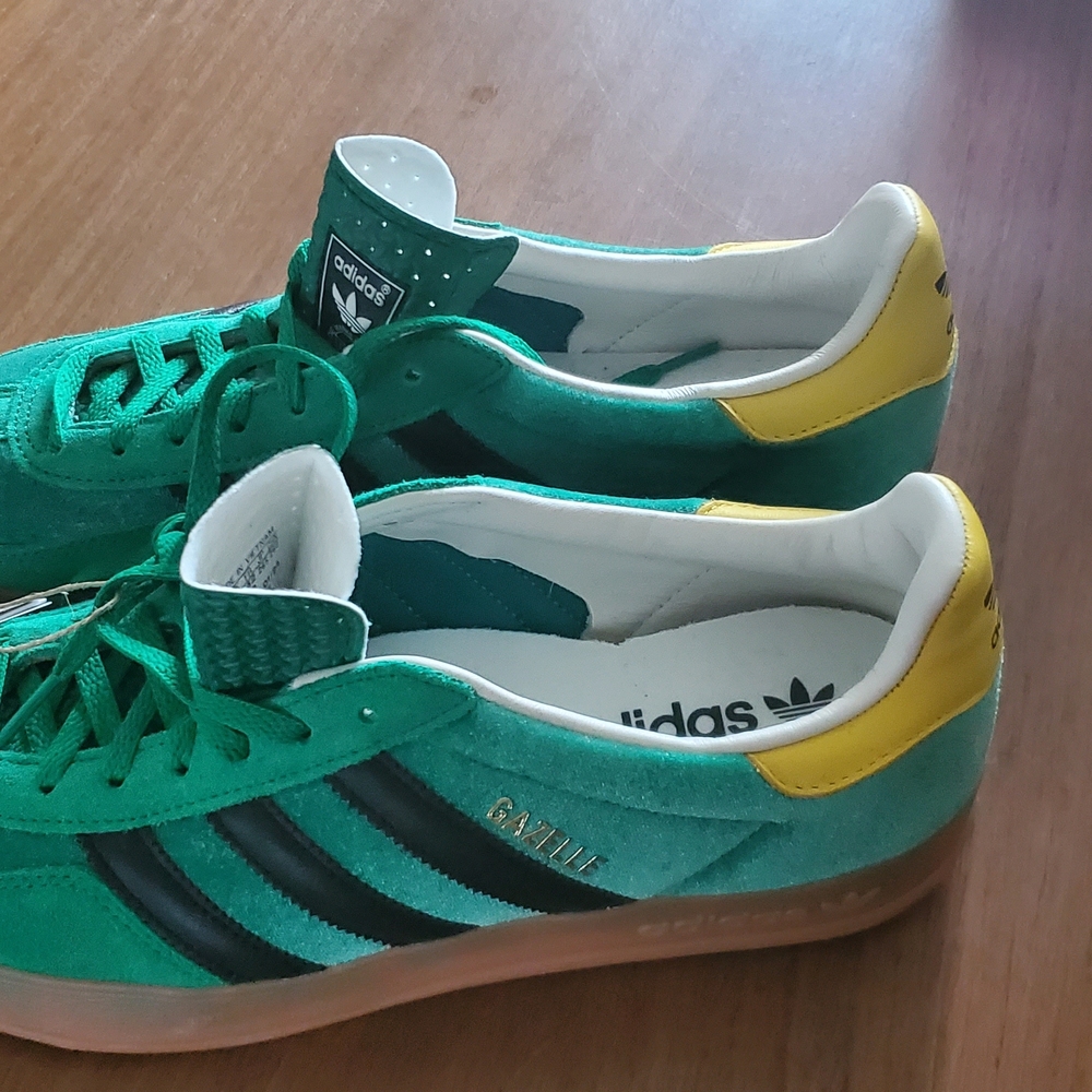 Adidas Gazelle Green and Yellow Sneakers NWT MEN'S 8.5 - Picture 7 of 8
